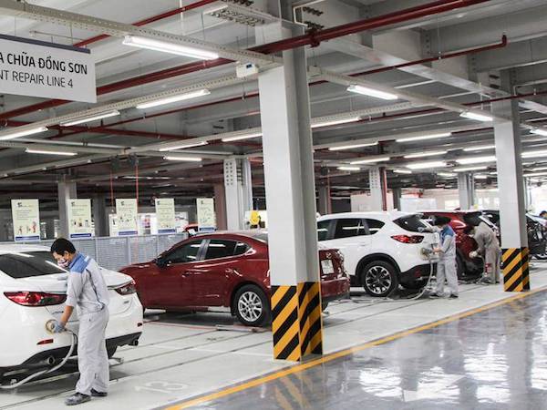 Lo lắng nạn 'chặt chém' khi đưa xe vào garage ngày cận Tết