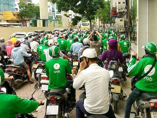 Vốn góp 20 tỷ, Grab 'gánh' khối nợ hơn 3.500 tỷ đồng