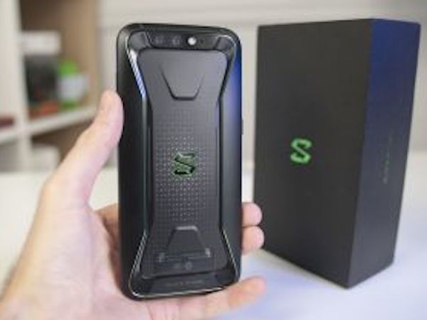 Điện thoại đầu tiên có RAM 16GB