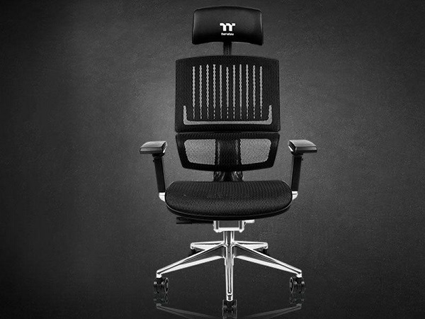 CyberChair E500 - Đứa con lai giữa ghế gaming và chiếc ghế văn phòng