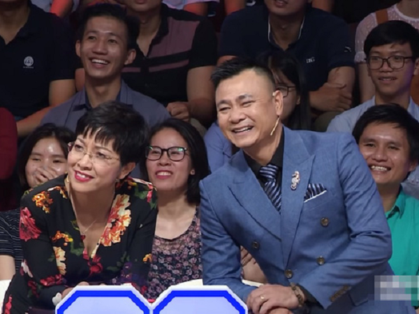 Không nhận ra vai diễn của mình cách đây 20 năm, Tự Long bất ngờ hỏi: 'Thằng nào đấy?'