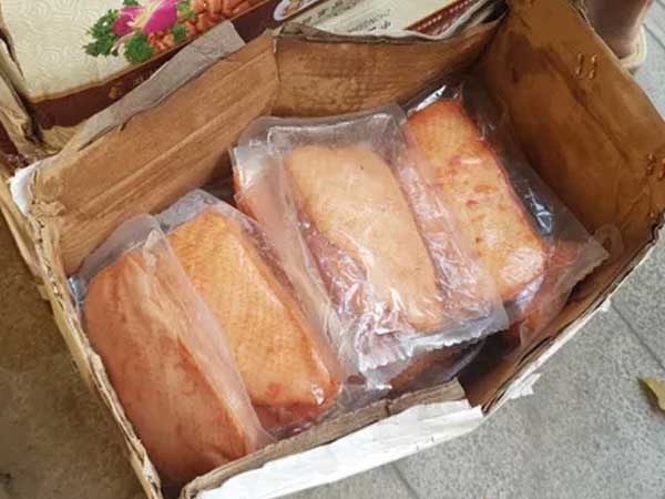 Bà nội trợ 'canh cánh' nỗi lo thực phẩm bẩn, không rõ nguồn gốc khi Tết cận kề