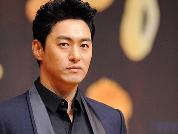 Tài tử 'Hoàng Hậu Ki' Joo Jin Mo lần đầu lên tiếng về bê bối 'săn gái' chấn động