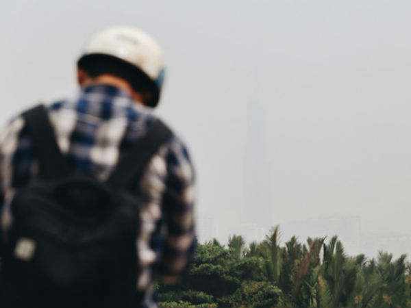 Toà nhà cao nhất Việt Nam mờ ảo trong bụi mù, Sài Gòn tiếp tục bị ô nhiễm nặng những ngày giáp Tết