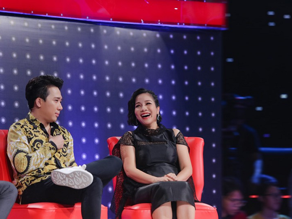 Giọng ải giọng ai: Trường Giang mơ lấy Uyên Linh làm vợ, Mỹ Linh liên tục 'chặt đẹp' khiến Trấn Thành đứng hình