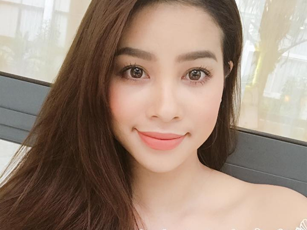 Năm hết Tết đến, Phạm Hương vẫn chưa hết xui vì bị 'bóc phốt' quảng cáo mỹ phẩm kém chất lượng