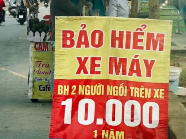 Bảo hiểm xe máy giá 10.000 đồng 'nở rộ' những ngày cận Tết