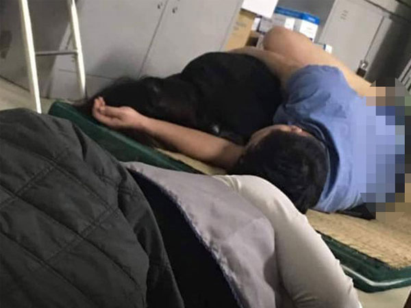 Bác sĩ bị tố 'ngủ cùng nữ sinh viên trong ca trực' thanh minh gì?