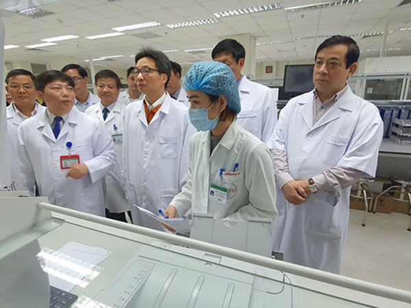 2 người Việt nghi ngờ viêm phổi Vũ Hán nhập viện tại Hà Nội