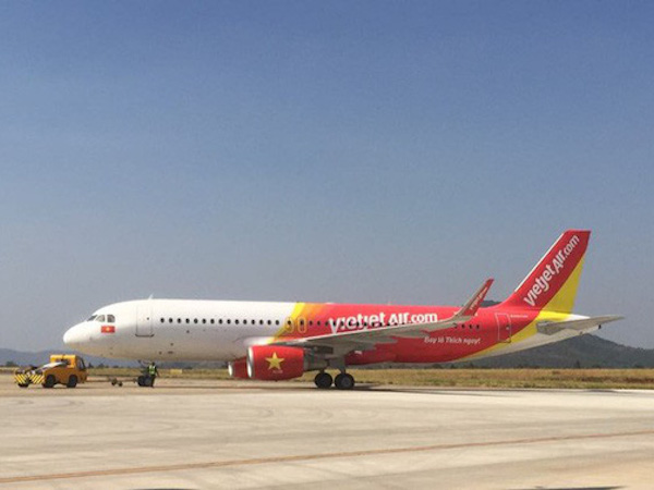 Vì sao Vietjet Air vẫn có chuyến bay đi Vũ Hán?