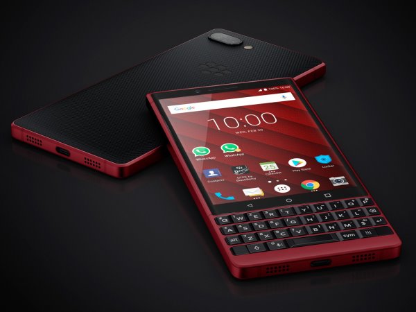 Ai đã đặt tên cho BlackBerry?