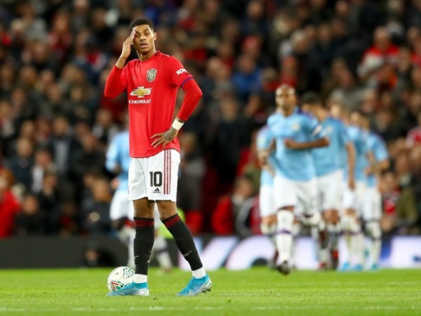Đánh bại Man City, MU vẫn ngậm ngùi chia tay cúp Liên đoàn