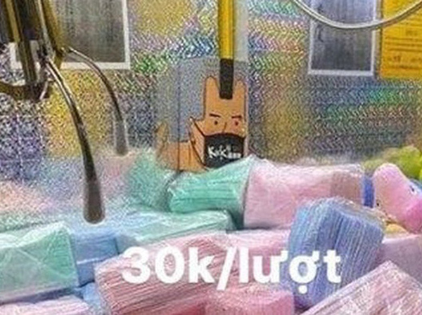 Dân tình phát sốt với chiếc máy khẩu trang giữa mùa đại dịch Corona
