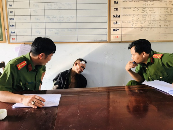Đã bắt được đối tượng nghi ôm lựu đạn cố thủ ở Sài Gòn