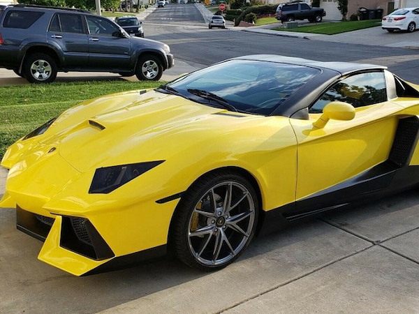 Rao bán 'Lamborghini Aventador' giá 780 triệu đồng