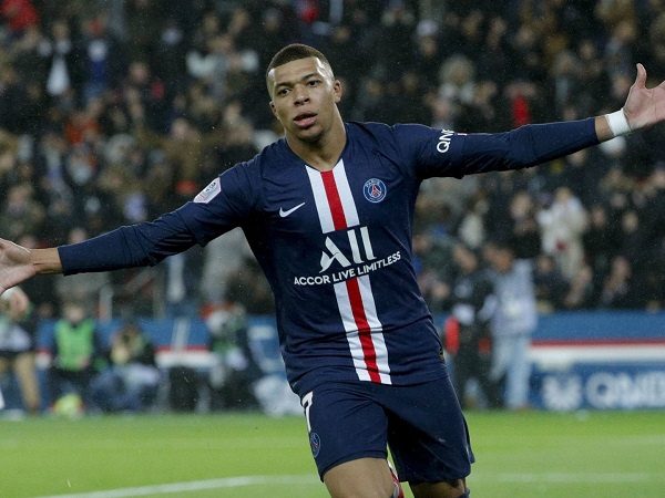 Neymar vắng mặt, PSG vẫn dễ dàng vùi dập Lyon