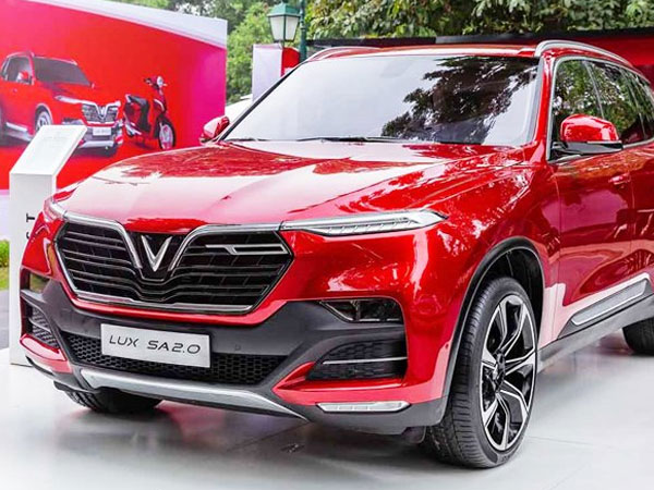 Mới đầu năm, VinFast lại đột ngột tăng giá bán tất cả các dòng ô tô