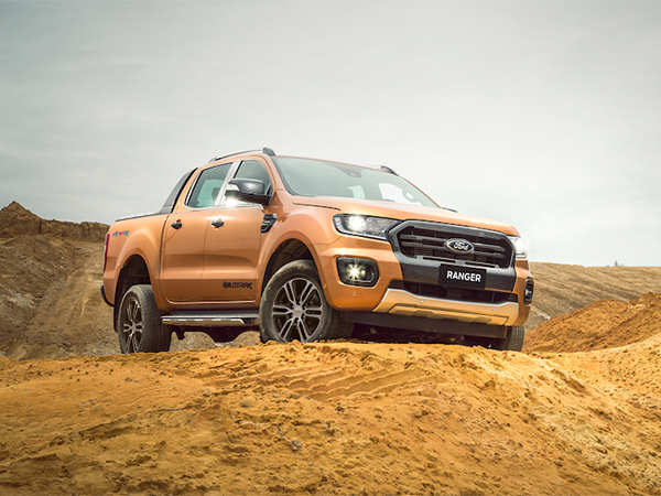 Ford Ranger Limited giá 799 triệu