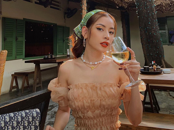 Mốt khăn buộc đầu của sao Việt: Trông hay ho, 'chanh sả' là thế nhưng không phải ai cũng đu theo được