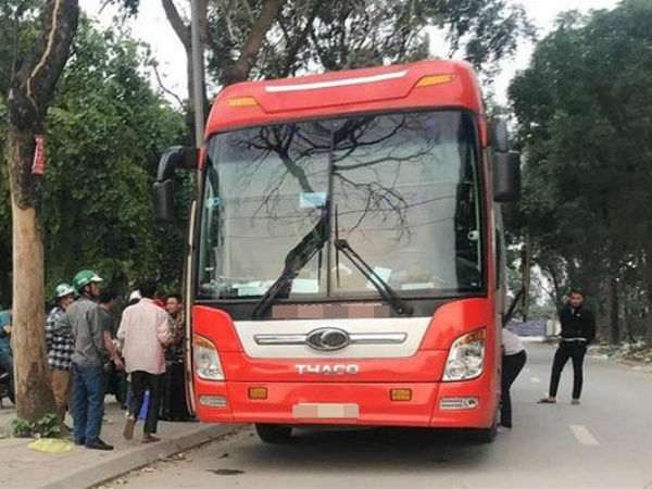 Chở hành khách có biểu hiện sốt từ Vĩnh Phúc đi Nghệ An, nhiều nhân viên xe khách bị yêu cầu cách ly, xét nghiệm Covid-19