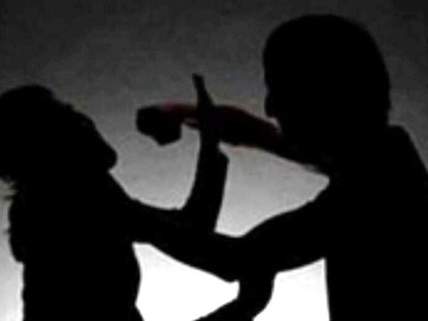 Đâm chết người yêu cũ của vợ vì bị chê ghen tuông