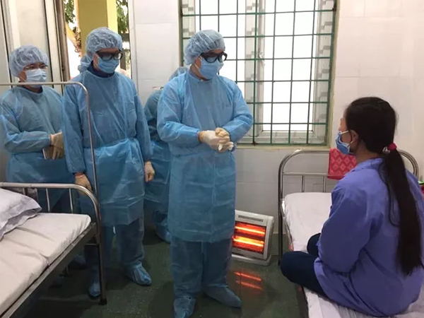 Nóng: Thêm 6 người mắc COVID-19 ở Việt Nam khỏi bệnh