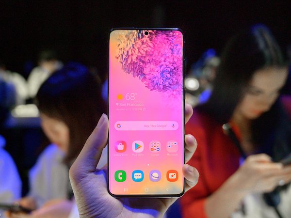 Làm gì với 12GB RAM trên Galaxy S20?