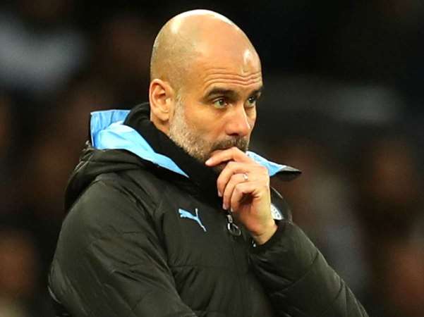 Vận hạn tiếp tục đeo bám Man City