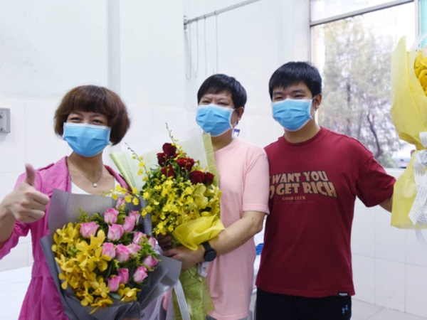 Tâm thư đầy xúc động của hai bệnh nhân Trung Quốc gửi bác sĩ BV Chợ Rẫy