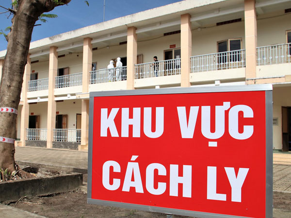 Hà Nội cách ly theo dõi 3 người nghi ngờ nhiễm Covid-19