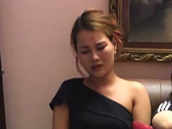 Nhà hàng Sài Gòn để nữ tiếp viên đi khách tại chỗ giá 2 triệu/lượt