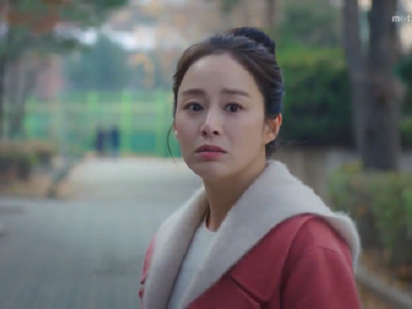 'Hi Bye Mama' tập 1: Sự trở lại đầy nước mắt của 'mẹ ma' Kim Tae Hee