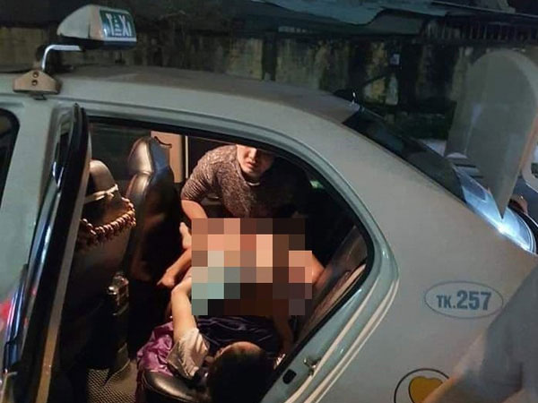 Nam tài xế đỡ đẻ thành công cho sản phụ trẻ ngay trên xe taxi
