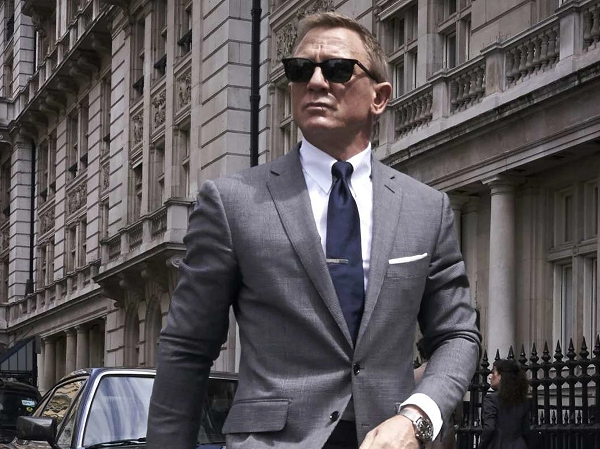 Những sự thật chưa ai kể về James Bond
