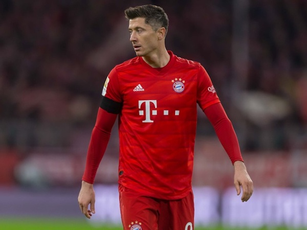 Bayern nhận tin buồn: Lewandowski nghỉ thi đấu 1 tháng vì chấn thương