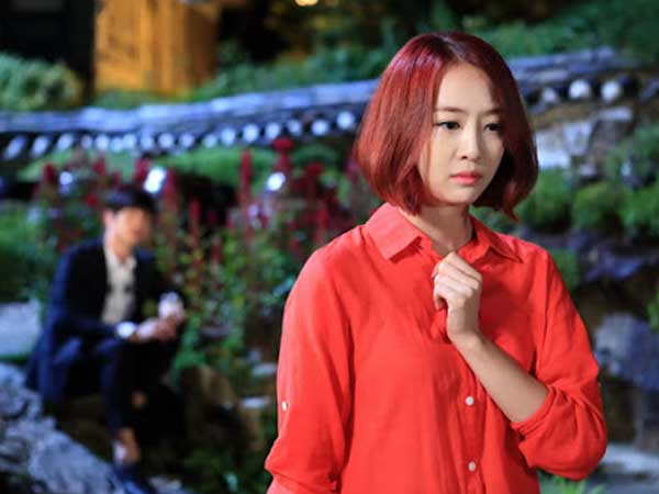 Nhờ mẹ chồng giữ vàng cưới nhưng bà 'lần lữa' không đưa, nàng dâu uất ức cho đến khi đọc tin nhắn mới 'vỡ' ra tất cả