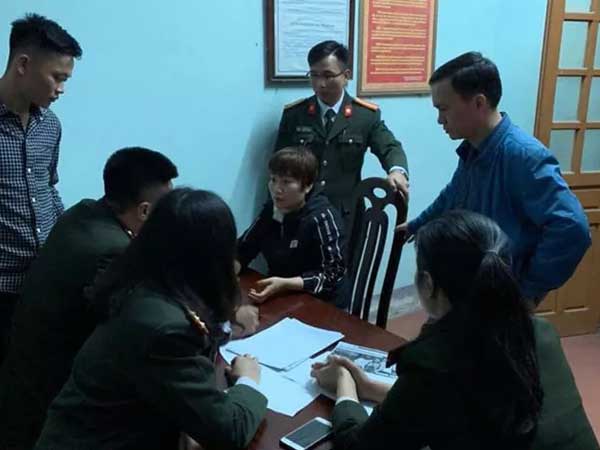 Công an triệu tập cô gái tung tin người trở về từ Hàn Quốc bị COVID-19