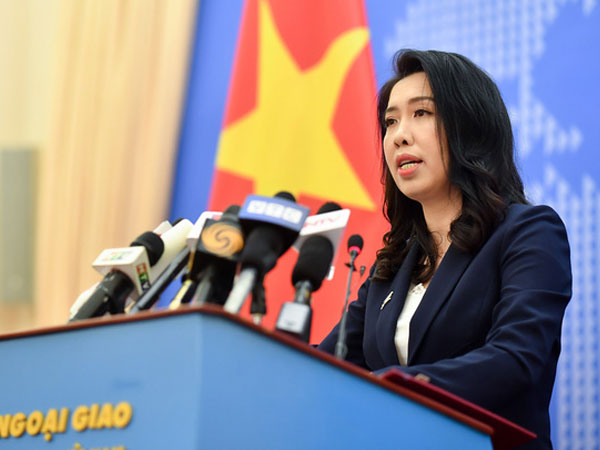 VN đề nghị HQ phối hợp, cung cấp thông tin và tích cực điều trị cho bệnh nhân người Việt nhiễm COVID-19