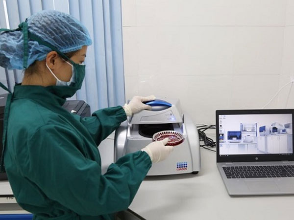 Yên Bái là tỉnh miền núi đầu tiên xây dựng phòng xét nghiệm Covid – 19