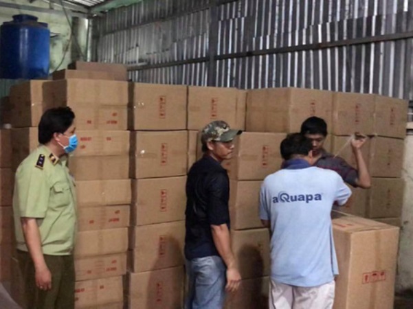 TP.HCM: Phát hiện gần 1 triệu  khẩu trang không rõ nguồn gốc chuẩn bị xuất đi nước ngoài