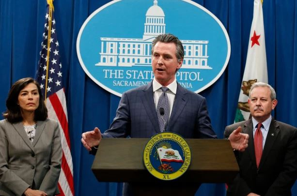 Mỹ ghi nhận thêm hai trường hợp tử vong vì Covid-19, bang California tuyên bố tình trạng khẩn cấp