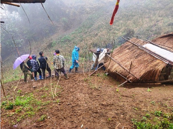 Một phụ nữ dân tộc Mông nghi bị sát hại dã man khi đi chăn bò