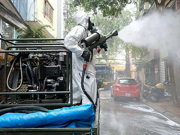 500 người bệnh viện Hồng Ngọc cách ly riêng