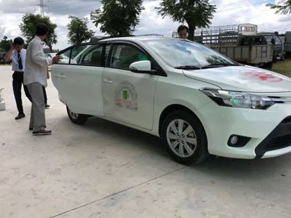 Hơn 80 giáo viên dạy lái xe ở TP HCM xài giấy tờ giả để dạy học