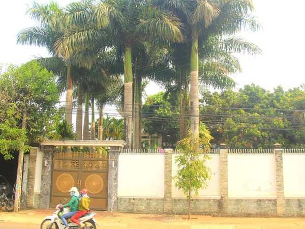Biệt thự xa hoa của nguyên phó tư lệnh vừa bị bắt