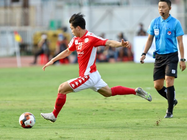 Công Phượng và CLB TP.HCM sẽ đá AFC Cup tại Lào trên sân không khán giả