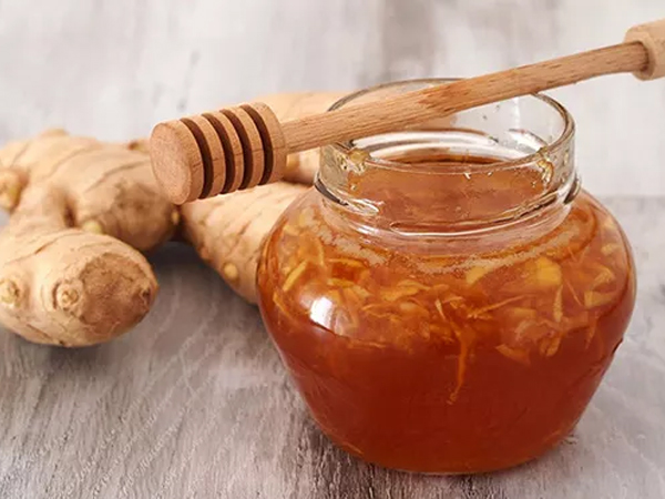 Thực hư hiệu quả của cách sử dụng gừng với thảo dược khi giao mùa để tăng sức đề kháng, sạch phổi, phòng bệnh