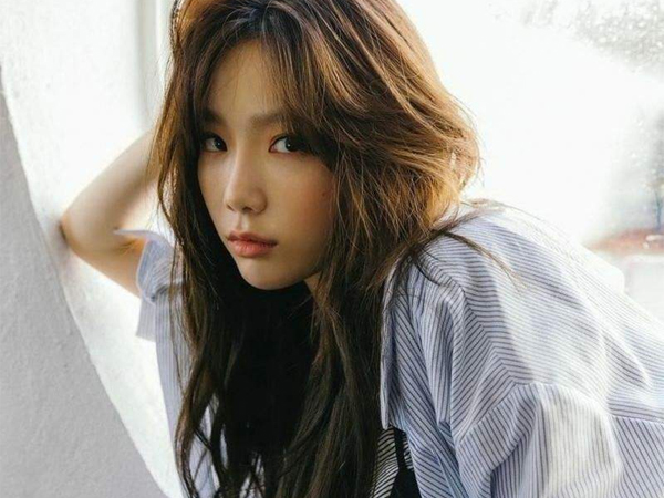 Sau ngày sinh nhật đẫm nước mắt, Taeyeon (SNSD) đăng tâm thư đầy xúc động tưởng nhớ người cha quá cố
