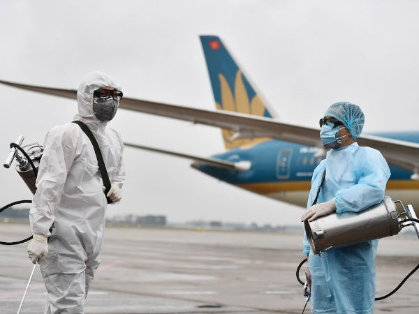 Vietnam Airlines tạm ngừng vận chuyển khách từ châu Âu về Việt Nam để phòng chống dịch