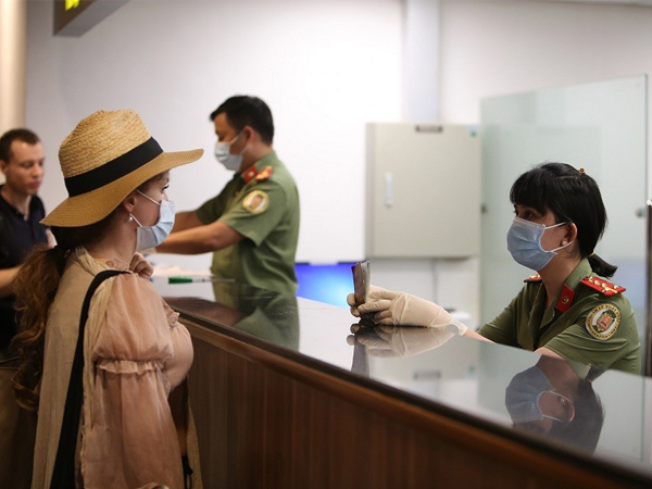 TP. Đà Nẵng phát thông báo khẩn tìm hàng khách liên quan đến ca bệnh 53